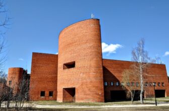 Палеонтологический музей им. Ю.А. Орлова — сокровищница древней жизни в Москве