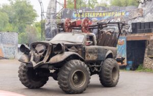 Парк аттракционов в Парке киноприключений «Мастер Панин» — фото 5