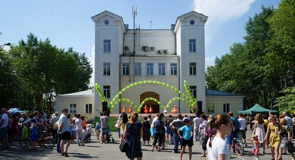 Парк семейного отдыха «Эльмашевский» в Екатеринбурге: пространство для всей семьи