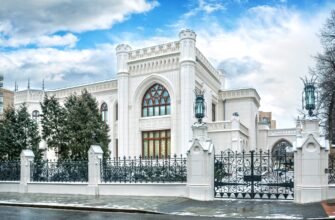 Патриаршие пруды: переплетение судеб