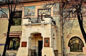 От Гоголя до Горького: переулками Поварской