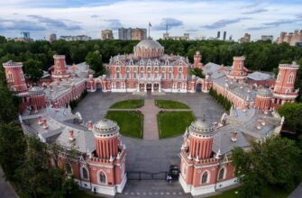 Петровский путевой дворец — историческое великолепие и культурные события в Москве