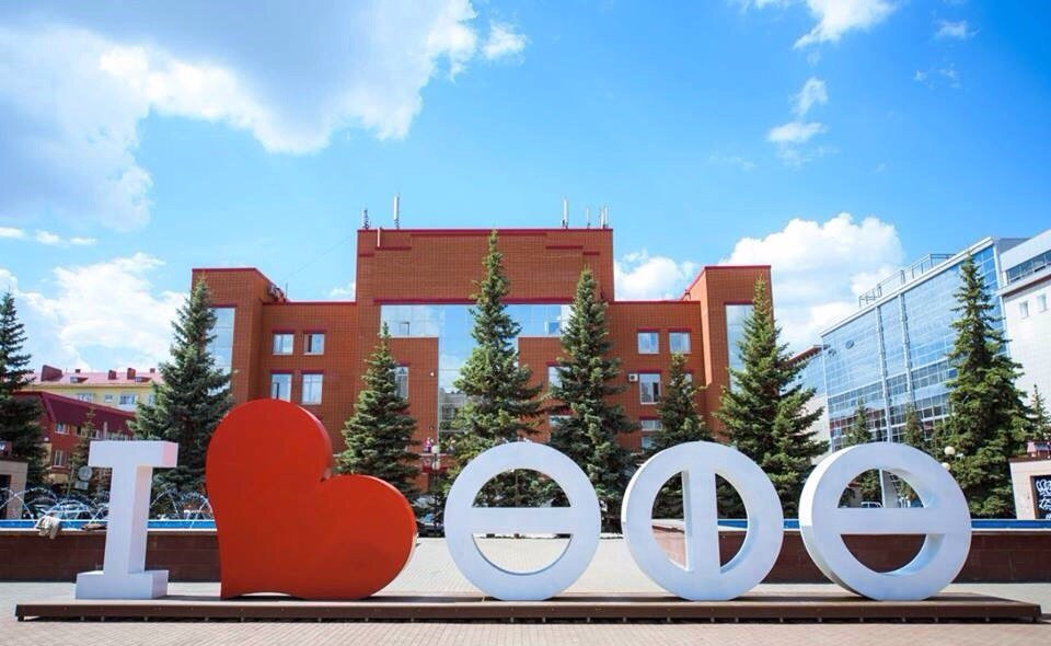 Площадь двух фонтанов: уютное место в Уфе для отдыха и развлечений