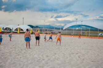 Пляж «Волна» в Сочи: уникальный формат отдыха на песке