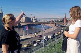 По Москве с историками