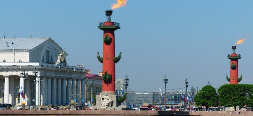 Ростральные колонны