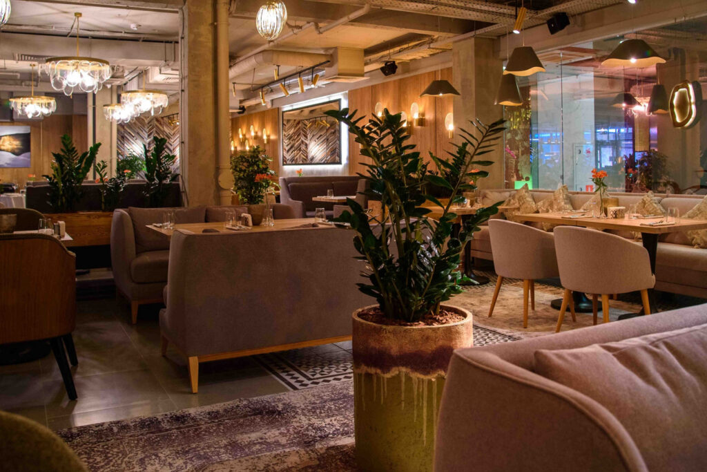 РУМИ ресторан и терраса / RUMI restaurant & terrace