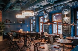Ресторан и винотека Single Wine Bar на Арбате с авторской кухней и эноматиком