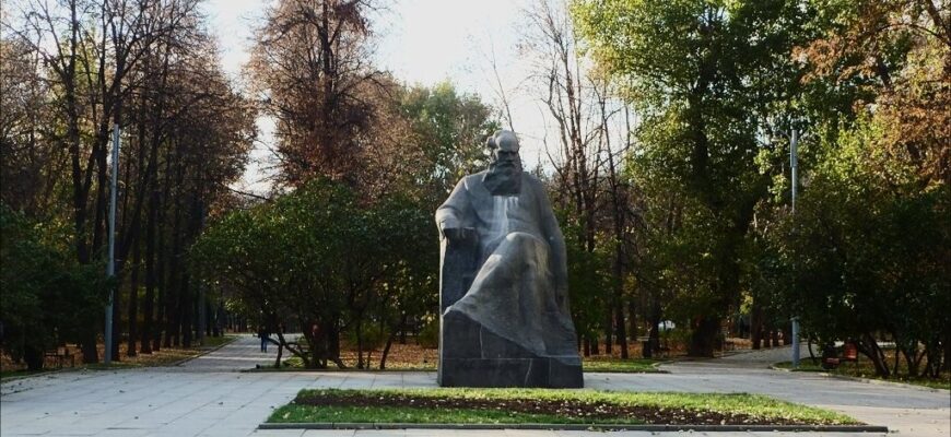 Сквер Девичьего поля