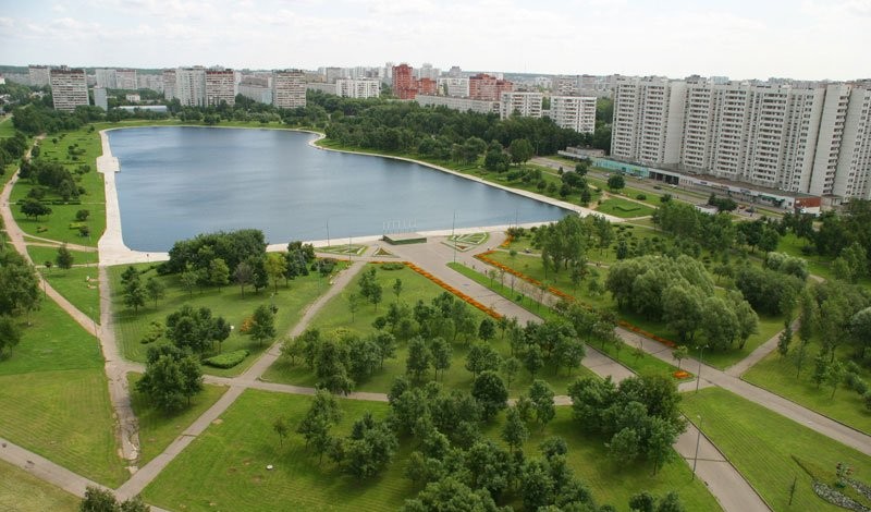 Сквер в Гольяново
