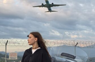 Мото-трансфер из Сириуса к самолётам: крылья над головой