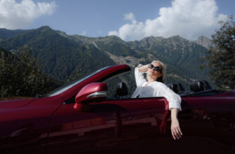 Фотопутешествие в Красную Поляну на кабриолете Lexus