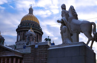 4 исторические площади Петербурга