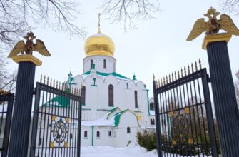 Любимая обитель Николая II в Царском селе — из Петербурга