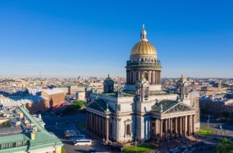 Аудиогид по центру Санкт-Петербурга (6+)