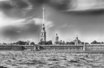 Нуар Петропавловской крепости: от лобного места до политической тюрьмы
