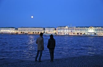 Фотоэкскурсия «Петербург снаружи и с изнанки»