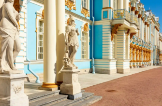 Из Петербурга — в Царское Село: Екатерининские дворец и парк