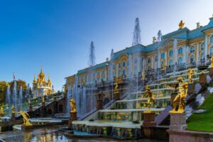 Из Санкт-Петербурга в Петергоф, Кронштадт и форт «Константин»