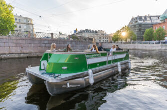 Индивидуальная прогулка по каналам Петербурга