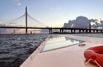 Водная прогулка к Северным островам и видом на Финский залив