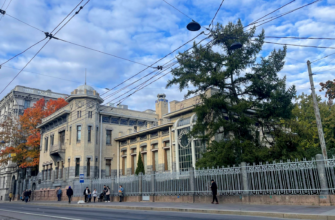 Мобильный квест в Петербурге «Погоня за призрачным скитальцем»