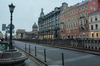Мобильный квест по центру Петербурга «Тайна императорского мундира» (16+)
