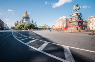 На автобусе по Петербургу + подъём на колоннаду Исаакиевского собора