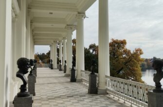 Наедине с Царским Селом: из Петербурга на автомобиле в уютный парк