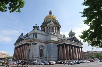 Обзорка на автобусе по Петербургу: быстро, тепло, красиво