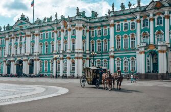 Петербург парадный и неприметный