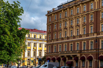Небесная линия Петербурга: площадь Искусств + смотровая площадка на крыше