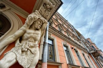 По Литейной части Петербурга — с фланёром