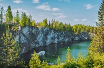 Разные эпохи Карелии — из Санкт-Петербурга