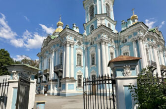 Семимостье и Николо-Богоявленский морской собор в Петербурге