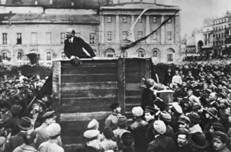 Петербург — город трёх революций
