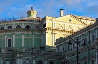 Прогулка в окрестностях Мариинского театра