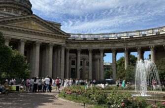 Трансфер из аэропорта + экскурсия по блистательному Петербургу