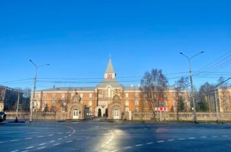 Троице-Сергиева пустынь, или Откуда начинался Петергоф