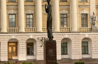 Анна Ахматова: жизнь и судьба (16+)