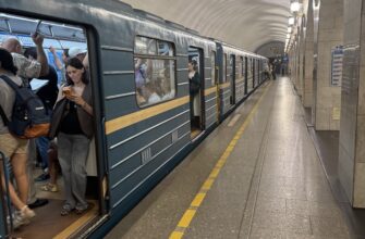 Петербургский метрополитен: обзорная экскурсия по историческим станциям метро