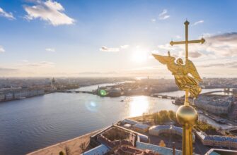 Виртуальный Санкт-Петербург: 2 фильма-экскурсии в формате VR-360