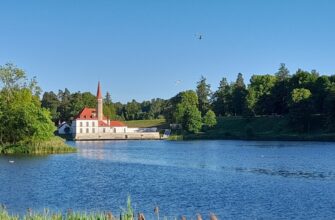 Все парки и замки Гатчины за один день