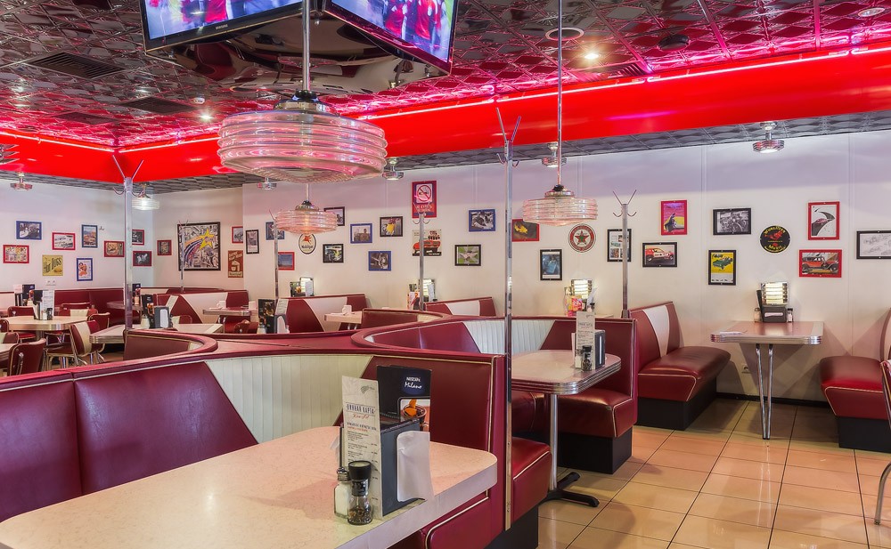 Старлайт Дайнер / Starlite Diner «Октябрьская»