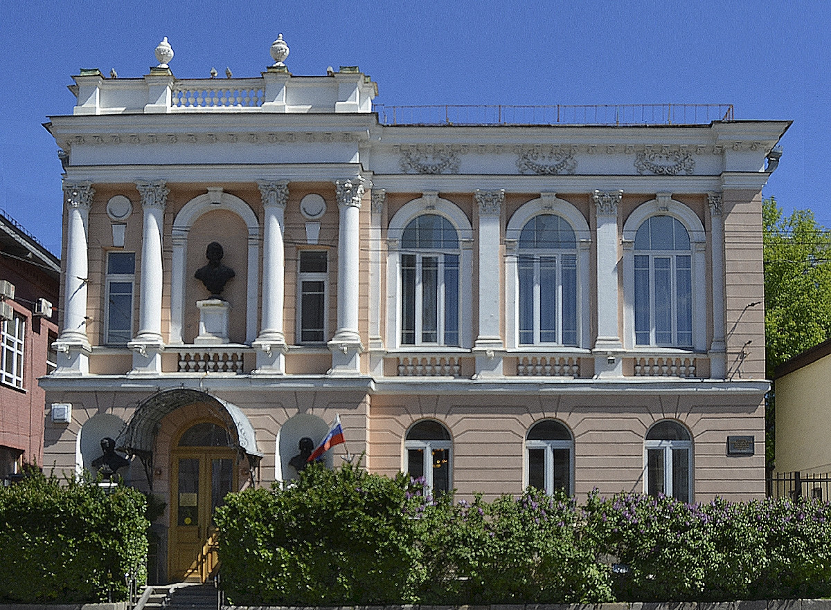 Свердловская областная библиотека для детей и молодёжи в Екатеринбурге
