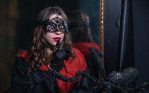 Театр «Территория Мистики»: захватывающие иммерсивные спектакли и квесты в Москве