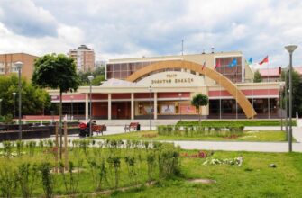 Театр «Золотое кольцо»: современный национальный театр народной музыки и песни в Москве