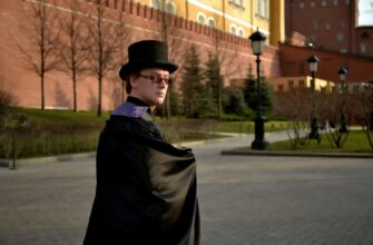 Театрализованный квест вдоль Московского Кремля