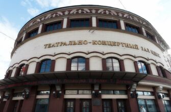 Театрально-концертный зал «ЦДКЖ»: культурное сердце Комсомольской площади