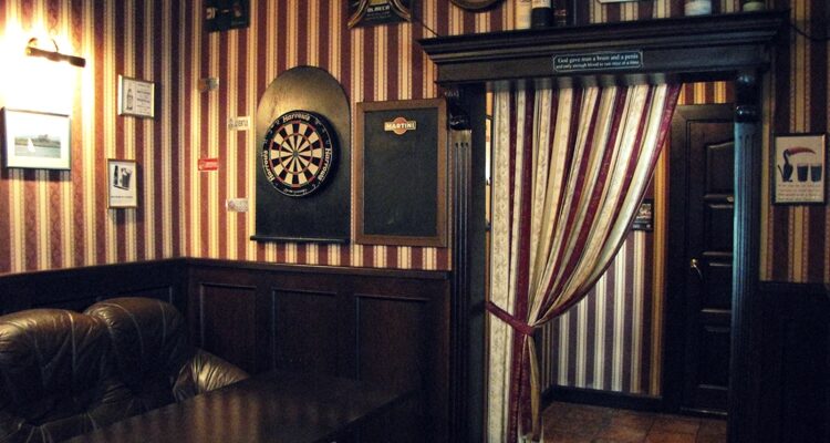 Темплет Бар / The Templet Bar (Бухарестская ул.)